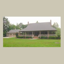 Exterior 001.jpg